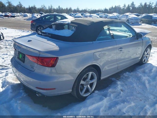 2015 AUDI A3 WAU3FLFF7F1070619 Photo 3