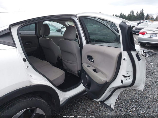 2018 HONDA HR-V 3CZRU6H58JM714840 Photo 7