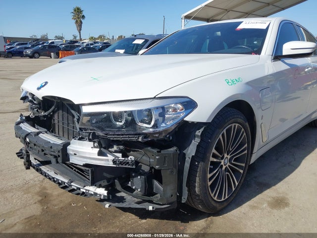 WBAJA9C51KB393380 BMW 530e Iperformance