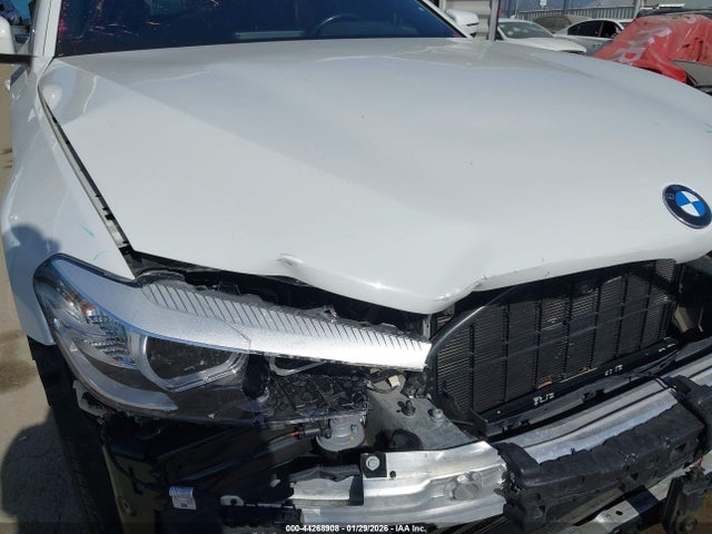 WBAJA9C51KB393380 BMW 530e Iperformance