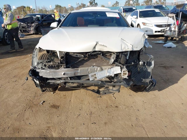 WBA3R1C50GK529301 BMW 435i