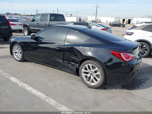 KMHHT6KJ2GU132341 Hyundai Genesis 3.8 Base
