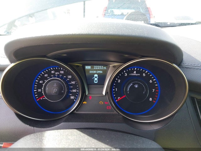 KMHHT6KJ2GU132341 Hyundai Genesis 3.8 Base