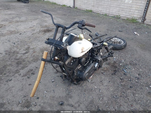 1HD1VAM33GC324759 Harley-Davidson Fxdbp Dyna Street Bob