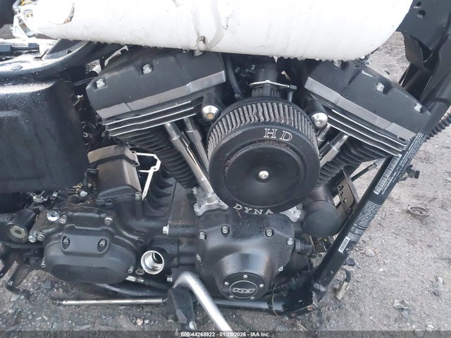 1HD1VAM33GC324759 Harley-Davidson Fxdbp Dyna Street Bob