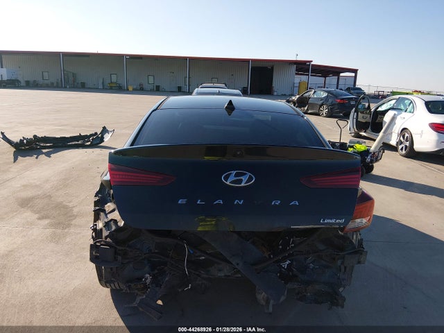5NPD84LFXLH502359 Hyundai Elantra Limited