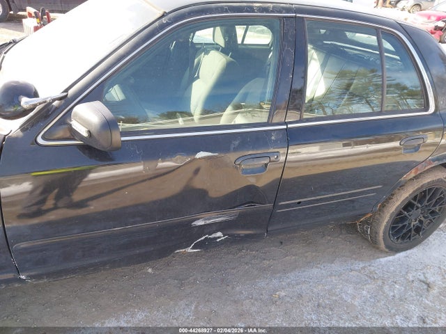 2010 FORD CROWN VICTORIA 2FABP7BV6AX110887 Photo 5