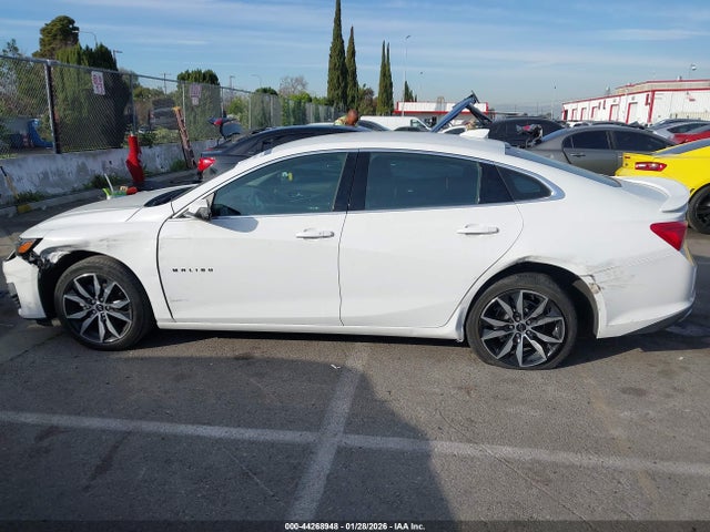 1G1ZG5ST6NF200580 Chevrolet Malibu Fwd Rs