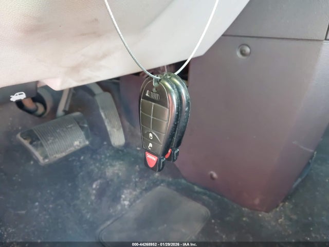 44268952 :رقم المزاد ، 2D8HN44H38R147993 vin ، 2008 Dodge Grand Caravan Se مزاد بيع