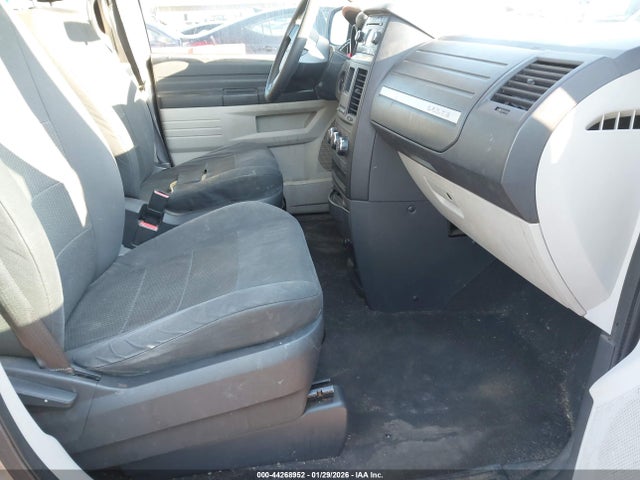 44268952 :رقم المزاد ، 2D8HN44H38R147993 vin ، 2008 Dodge Grand Caravan Se مزاد بيع