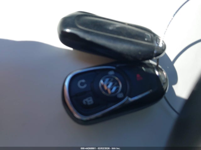 Продаж на аукціоні авто 2018 Buick Regal Tourx Preferred, vin: W04GU8SX0J1120429, номер лоту: 44268981