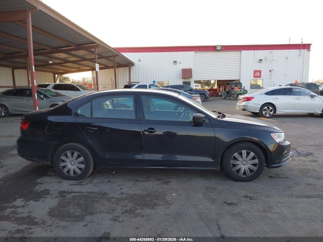 3VW2K7AJ8FM416500 Volkswagen Jetta 2.0l S