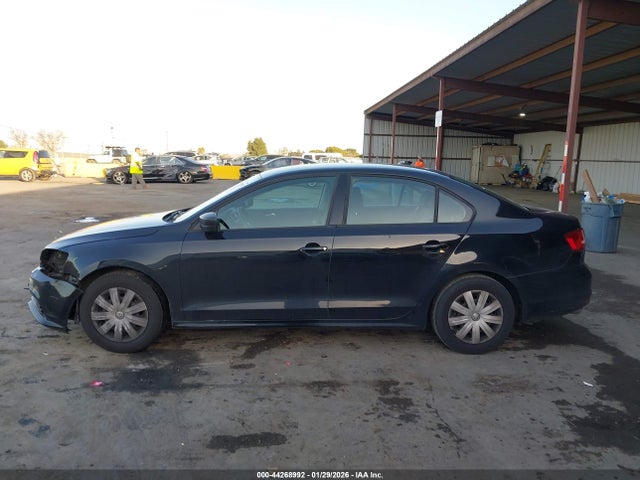 3VW2K7AJ8FM416500 Volkswagen Jetta 2.0l S
