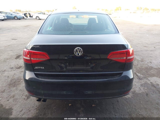 3VW2K7AJ8FM416500 Volkswagen Jetta 2.0l S