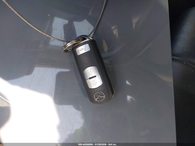 3MZBN1L30JM178749 Mazda Mazda3 Touring