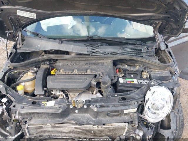 2019 FIAT 500 3C3CFFKH2KT707287 Photo 9