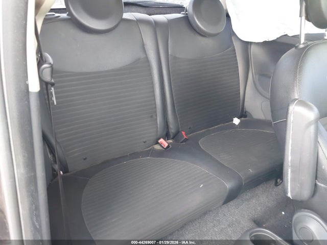2019 FIAT 500 3C3CFFKH2KT707287 Photo 7