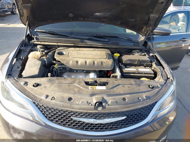 Продаж на аукціоні авто 2015 Chrysler 200 Limited, vin: 1C3CCCAB0FN681007, номер лоту: 44269011