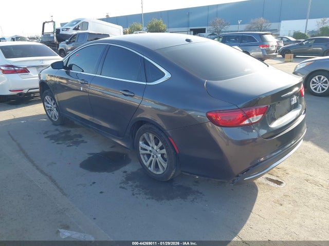 Продаж на аукціоні авто 2015 Chrysler 200 Limited, vin: 1C3CCCAB0FN681007, номер лоту: 44269011