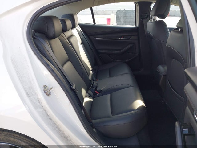 3MZBPAAL0KM105461 Mazda Mazda3 Select Package