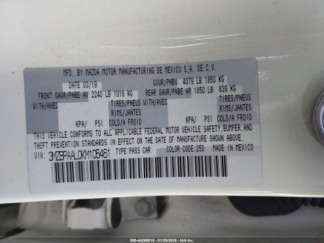 3MZBPAAL0KM105461 Mazda Mazda3 Select Package