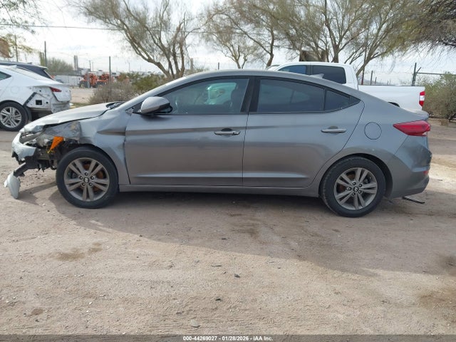 5NPD84LF8JH382428 Hyundai Elantra Value Edition