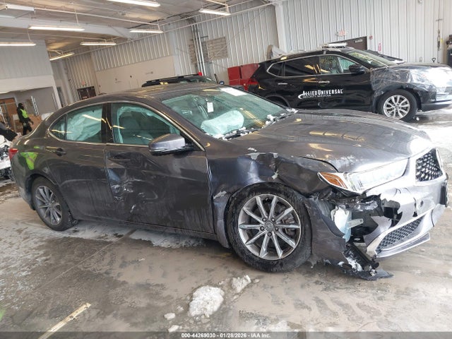2018 Acura Tlx Tech Pkg მანქანა იყიდება აუქციონზე, vin: 19UUB1F58JA007795, აუქციონის ნომერი: 44269030