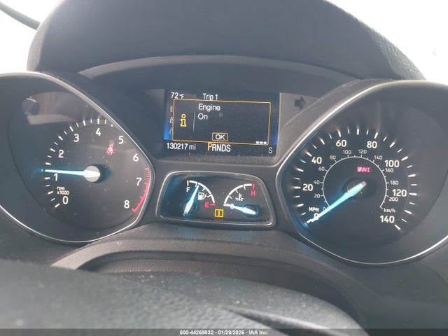 1FMCU0GD3HUA94921 Ford ESCAPE SE