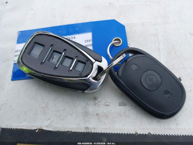 2019 CHEVROLET MALIBU 1G1ZB5STXKF224455 Photo 10