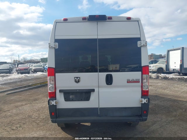 3C6TRVDG3JE104473 RAM Promaster 2500 High Roof 159 Wb