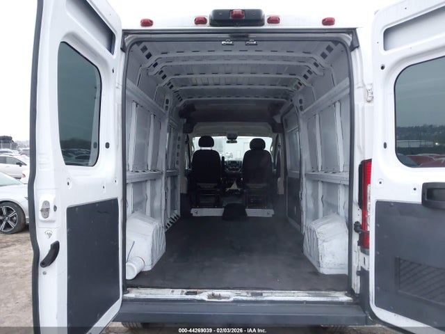 3C6TRVDG3JE104473 RAM Promaster 2500 High Roof 159 Wb