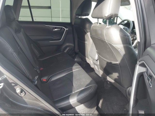 4T3RWRFV6RU126546 Toyota Rav4 Hybrid Xle