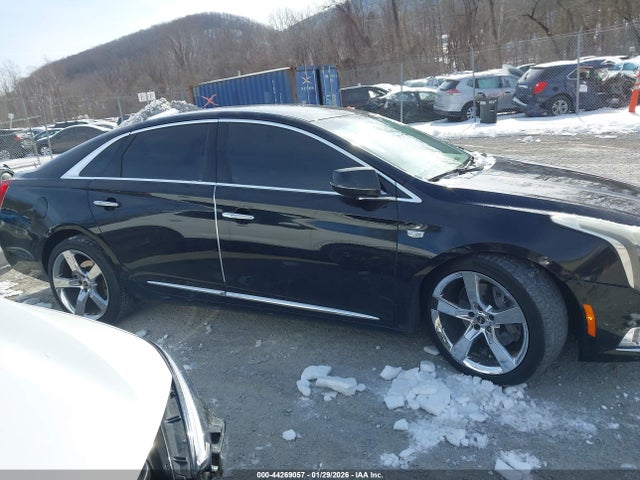 2018 Cadillac Xts Luxury მანქანა იყიდება აუქციონზე, vin: 2G61M5S35J9117967, აუქციონის ნომერი: 44269057