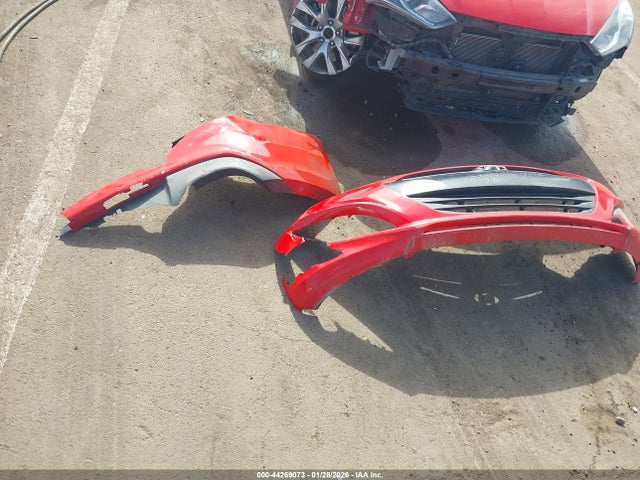 KMHHT6KJXFU127113 Hyundai Genesis 3.8 Base