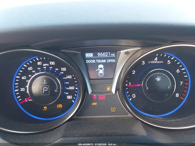 KMHHT6KJXFU127113 Hyundai Genesis 3.8 Base