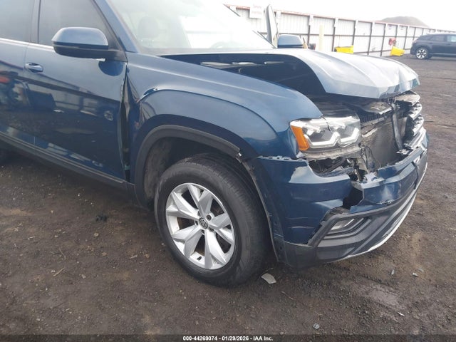 1V2KR2CA9JC561715 Volkswagen Atlas 3.6l V6 Se