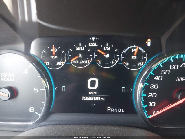 1GNSCJKC4HR289475 Chevrolet Suburban Premier