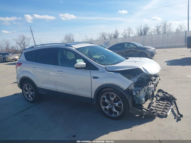 1FMCU0J97GUB96693 Ford Escape Titanium