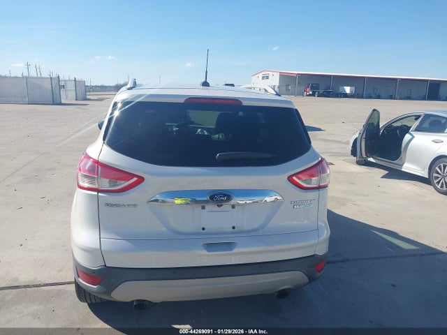 1FMCU0J97GUB96693 Ford Escape Titanium