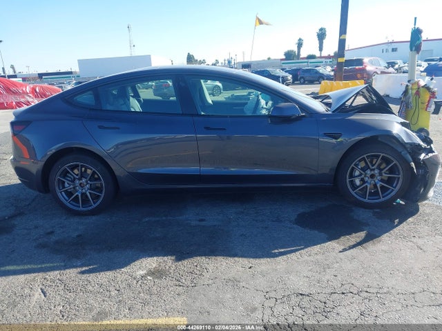5YJ3E1EA5MF075287 Tesla Model 3 Standard Range Plus Rear-wheel Drive