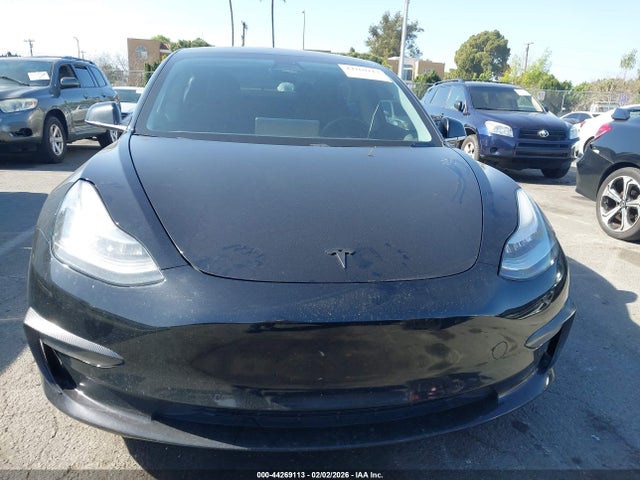 Aukcja sprzedaży 2018 Tesla Model 3 Long Range/mid Range, vin: 5YJ3E1EA6JF098637, numer aukcji: 44269113