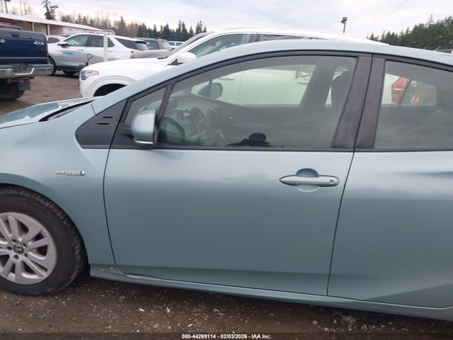 JTDKBRFU0H3024553 Toyota Prius Two