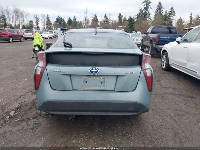 JTDKBRFU0H3024553 Toyota Prius Two