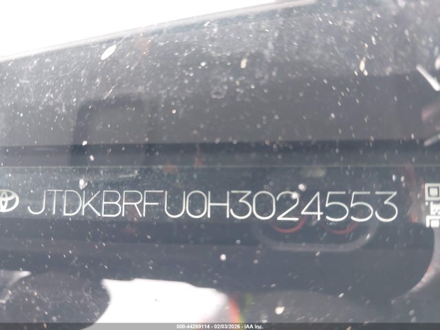 JTDKBRFU0H3024553 Toyota Prius Two
