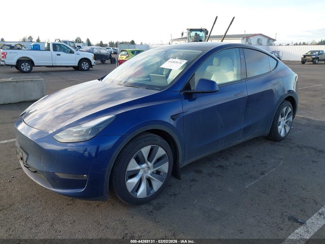 2023 TESLA MODEL Y 7SAYGAEE4PF871555 Photo 1