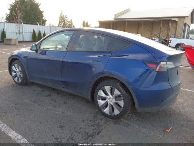 2023 TESLA MODEL Y 7SAYGAEE4PF871555 Photo 2