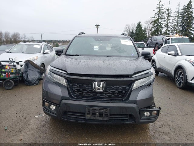 5FNYF8H0XMB036421 Honda Passport Awd Elite