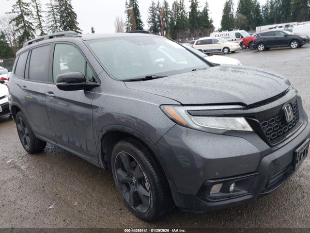 5FNYF8H0XMB036421 Honda Passport Awd Elite