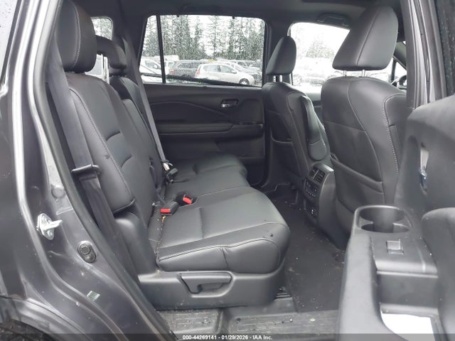 5FNYF8H0XMB036421 Honda Passport Awd Elite