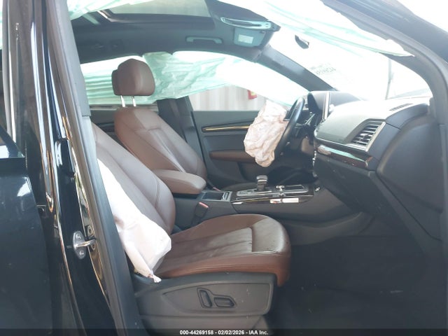 WA1BNAFY4J2189443 Audi Q5 2.0t Premium